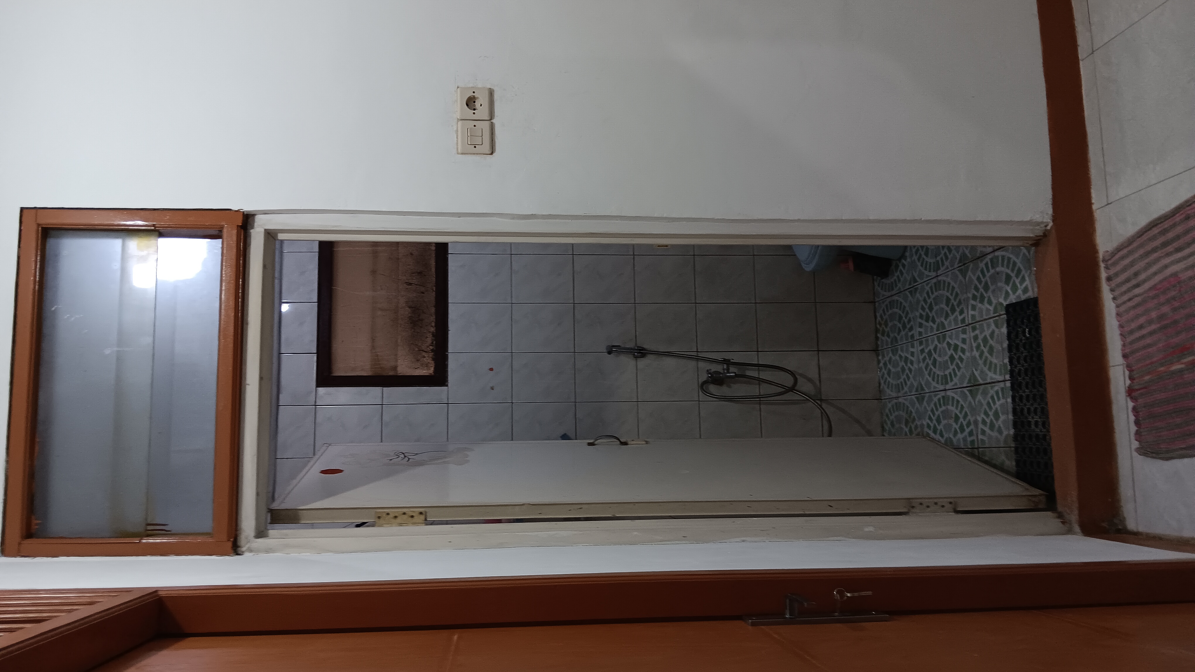 Upper floor bathroom with shower